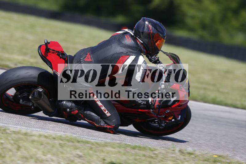 /13 01.05.2025 Speer Racing ADR/Gruppe gelb/77